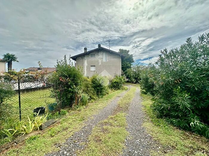 Casa con 5 locali in vendita in Via Roma, Ghisalba