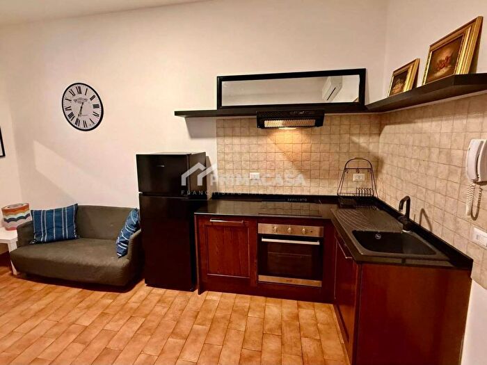 Appartamento bilocale in affitto in Via Friuli, Porta Romana Medaglie dOro, Milano