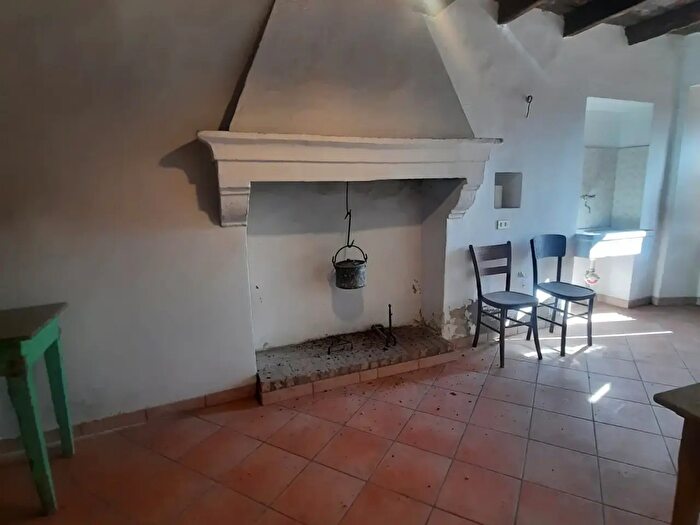 Casa con 5 locali in vendita in Ripatransone