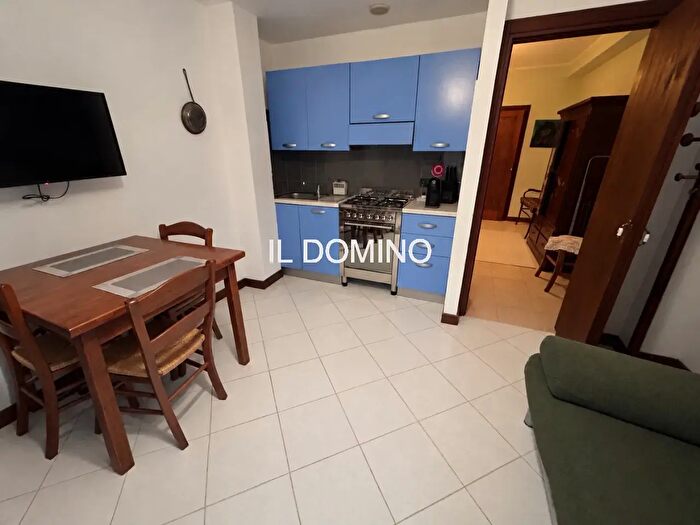 Appartamento bilocale in affitto in Via Fontanelle, Arqua' Petrarca