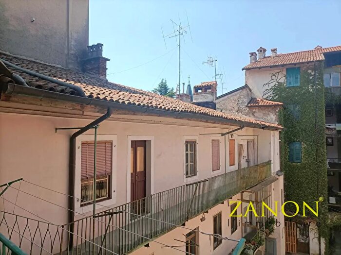 Appartamento quadrilocale in vendita in Via Carducci, Gorizia