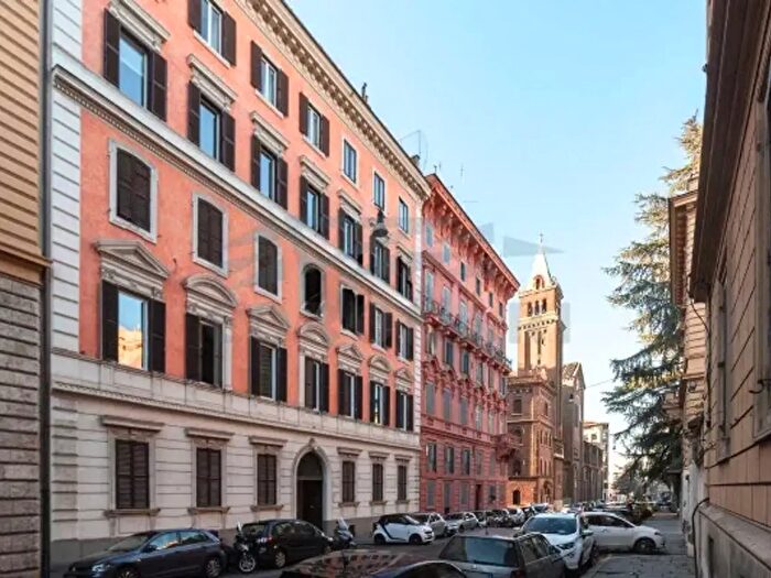 Appartamento con 6 locali in vendita in Via Sallustiana, Roma