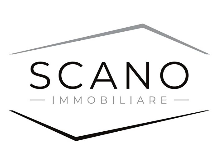 Appartamento trilocale in affitto in Via Accademia, Centro, Alba