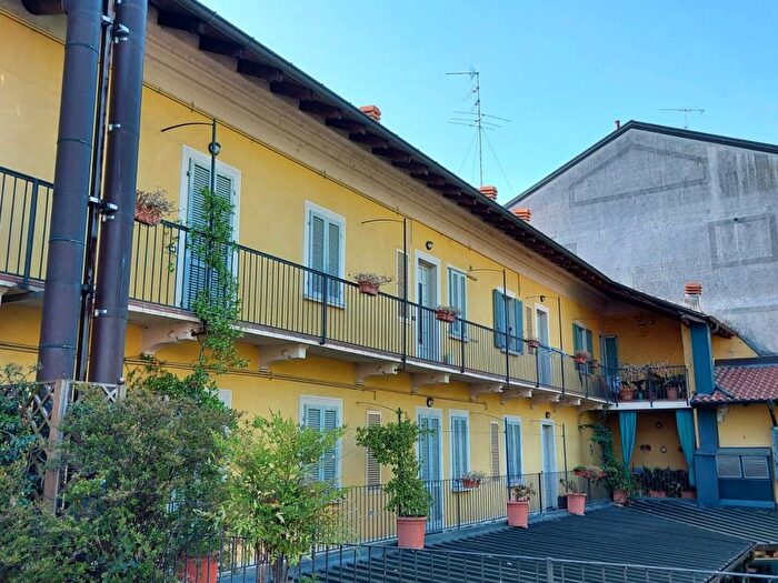 Case in Vendita e in Affitto - 3