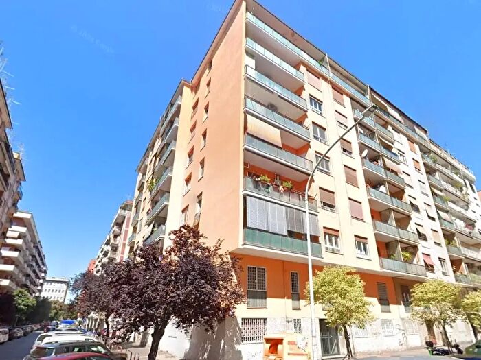 Appartamento bilocale in vendita in Via Avicenna, Roma