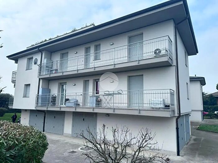 Appartamento quadrilocale in vendita in Via Kennedy, Costa Di Mezzate