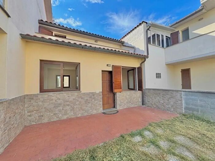 Casa con 5 locali in vendita in Ponsacco