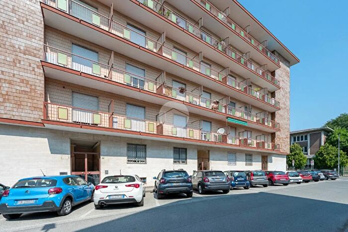 Appartamento trilocale in vendita in Via Moncalieri, Nichelino