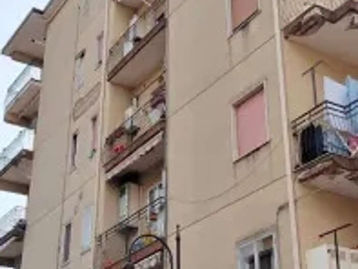 Appartamento trilocale in vendita in Via Monte Grappa, Pontecagnano Faiano