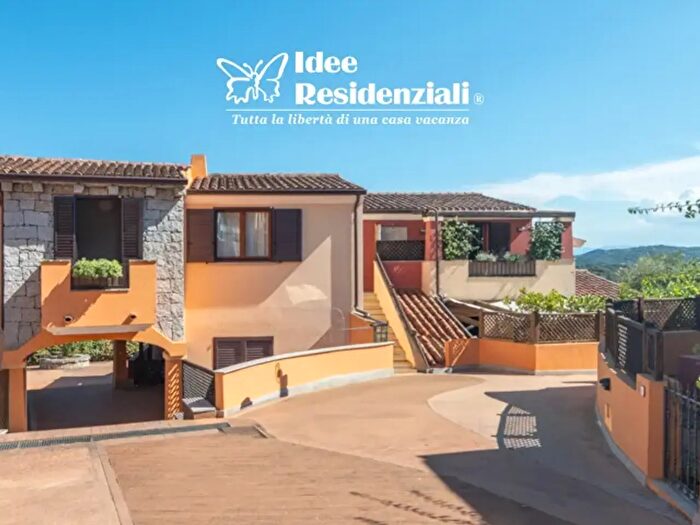 Appartamento con 5 locali in vendita in Via Sebastiano Satta, Palau