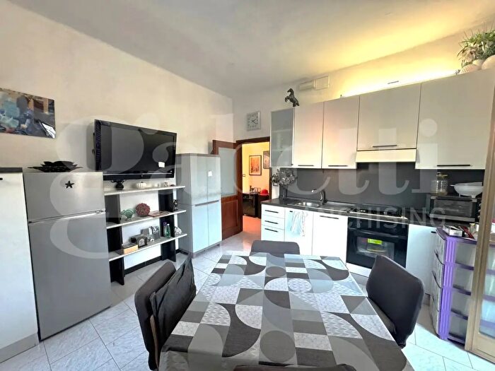 Appartamento trilocale in vendita in Via Benedetto Lorusso, Bari