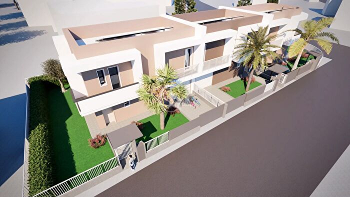 Case in Vendita e in Affitto - 3