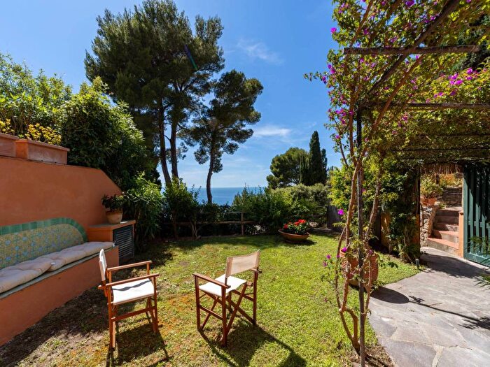 Appartamento quadrilocale in affitto in Via dei Pionieri, Porto Santo Stefano, Monte Argentario