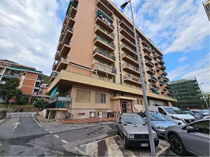 Appartamento bilocale in vendita in Via Michelangelo, Borghetto Santo Spirito