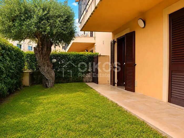 Appartamento con 6 locali in vendita in Via Romagnosi, Noto