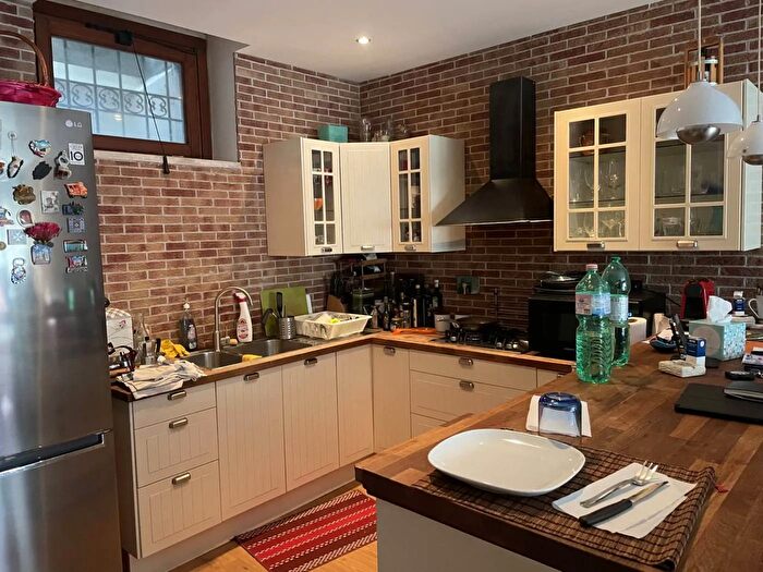 Casa bilocale in vendita in Via Spagna, Guidonia Montecelio