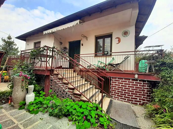 Casa quadrilocale in vendita in Località Ravino, Castelletto D'Orba