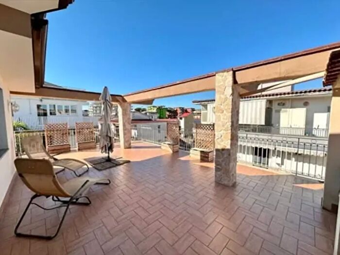 Appartamento con 5 locali in vendita in Via Matilde Serao, Casalnuovo Di Napoli