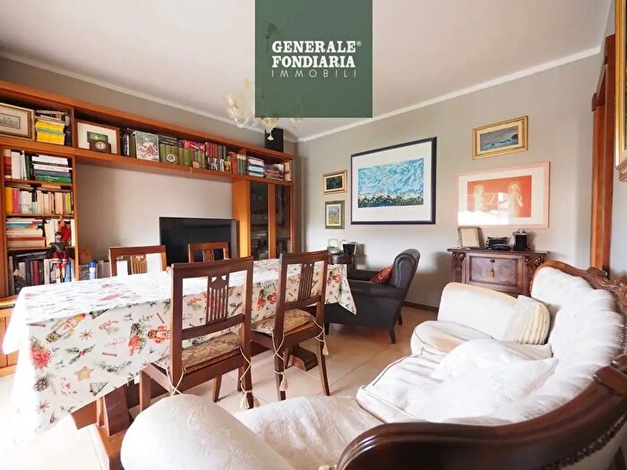 Appartamento con 5 locali in vendita in Bolano