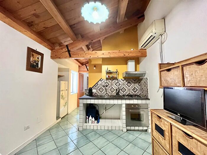 Appartamento bilocale in affitto in Palermo