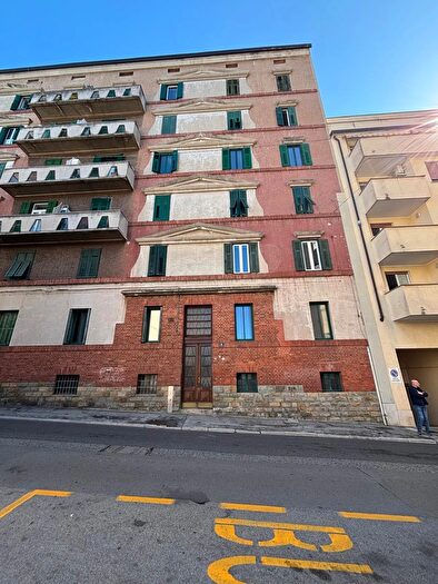 Appartamento trilocale in vendita in Via del Donatello, Trieste
