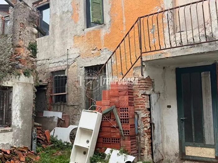 Appartamento trilocale in vendita in Via Umberto I, Orsenigo