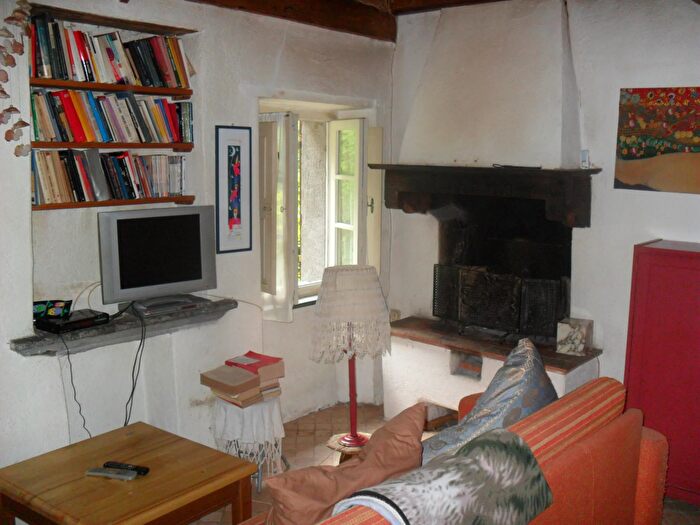 Casa bilocale in affitto in Stazzema