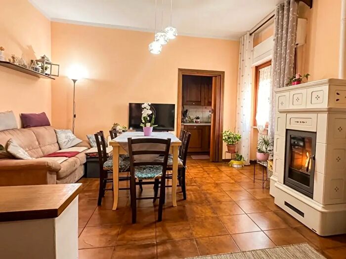 Casa quadrilocale in vendita in Ia del Lavoro, Santa Maria A Monte