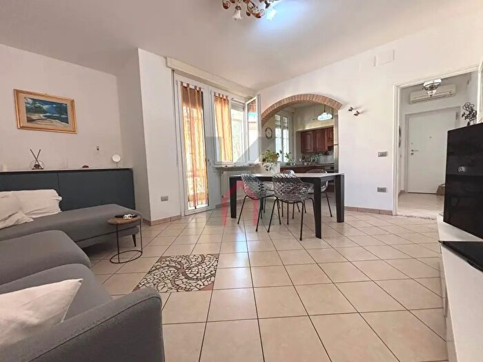 Appartamento trilocale in vendita in Forli'