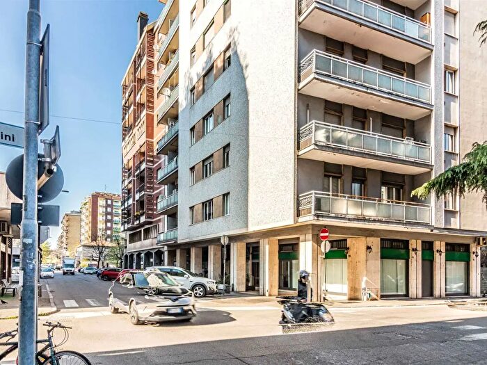 Appartamento bilocale in vendita in Via Giacomo Puccini, Rho