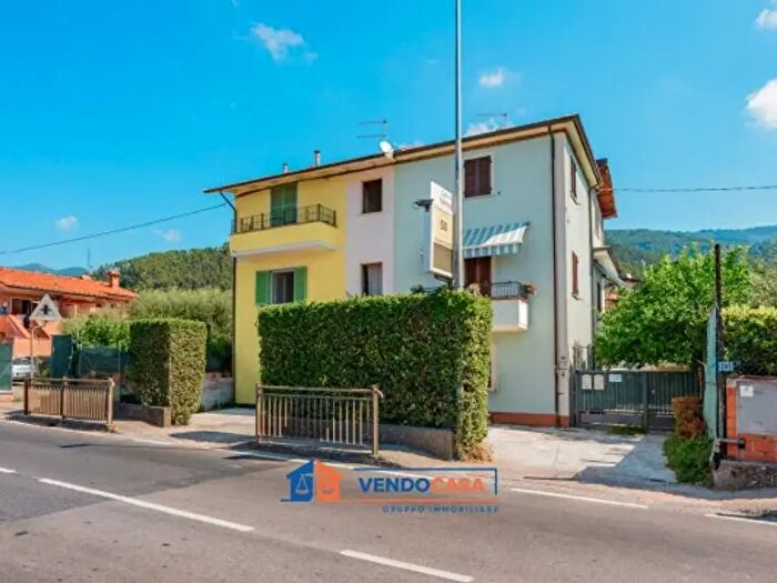 Appartamento bilocale in vendita in Via Aurelia Sud, Massa