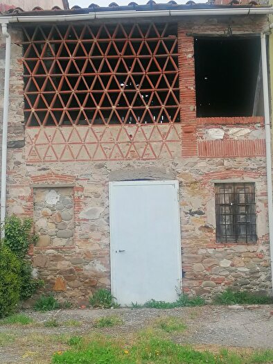 Casa bilocale in vendita in Capannori