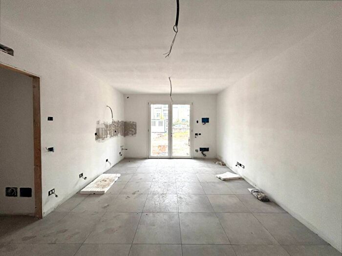 Appartamento trilocale in affitto in Cittadella Colle Aperto, Mantova