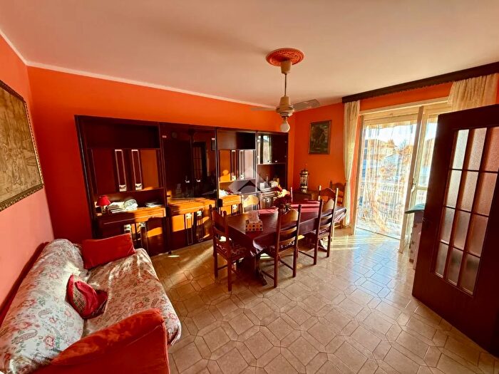 Appartamento con 5 locali in vendita in Via Don Minzoni, Vinovo