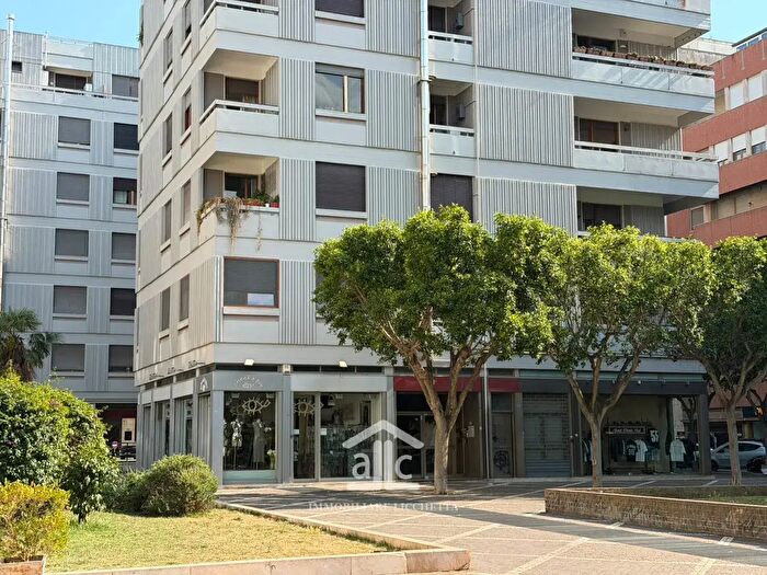 Appartamento quadrilocale in vendita in Via Giuseppe Zanardelli, Lecce