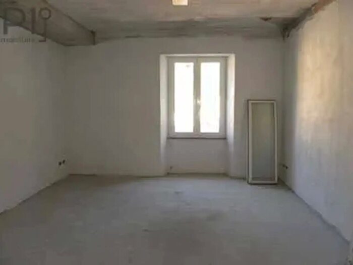 Appartamento trilocale in vendita in Centro, Cairo Montenotte