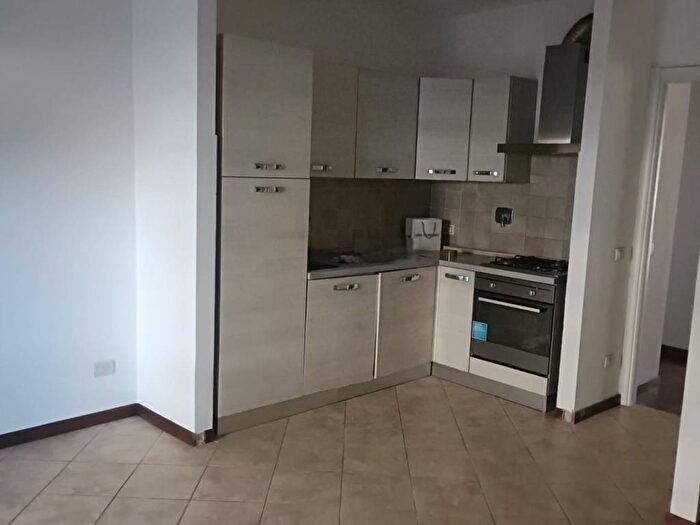 Appartamento con 5 locali in affitto in Zarini Valentini, Prato