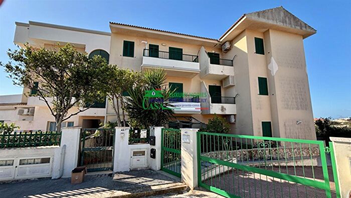 Appartamento trilocale in vendita in Via Gaetano Schembri, Ragusa