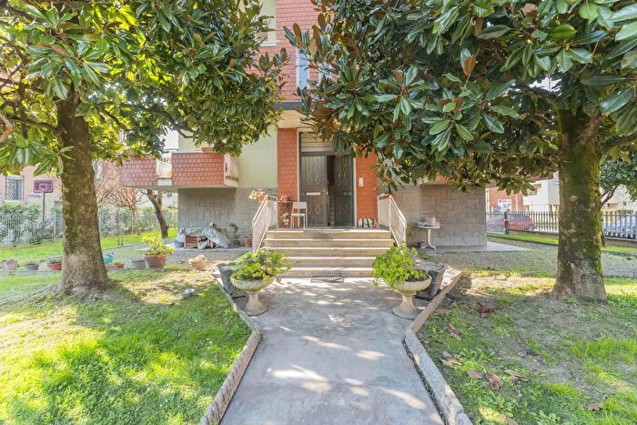 Casa con 8 locali in vendita in Via Boves, San Giorgio Di Piano