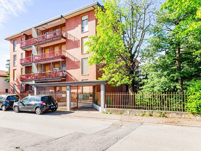 Appartamento quadrilocale in affitto in Via Don Giuseppe Bonfanti, Carugate