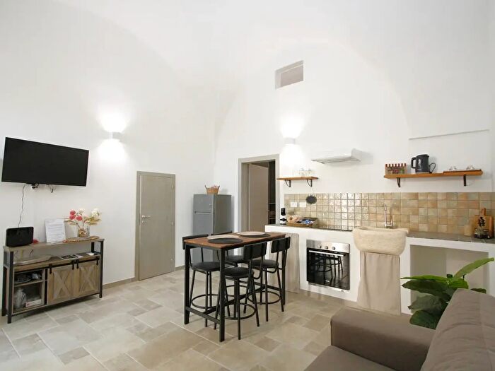 Appartamento monolocale in vendita in Via Cafari, Aradeo