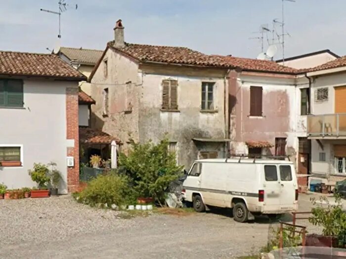 Casa quadrilocale in vendita in Via Trucchi, Podenzano