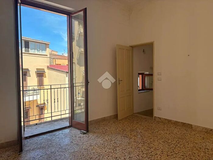 Casa quadrilocale in vendita in Via Masaniello, Alcamo