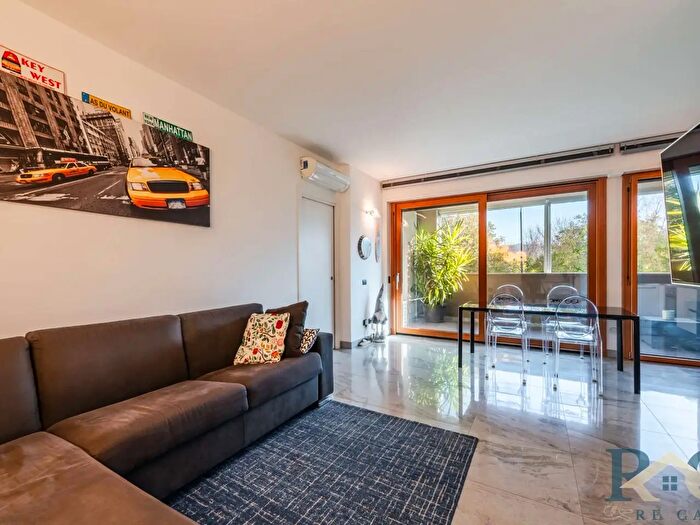 Appartamento bilocale in vendita in Via Zanetto Bugatto, Milano