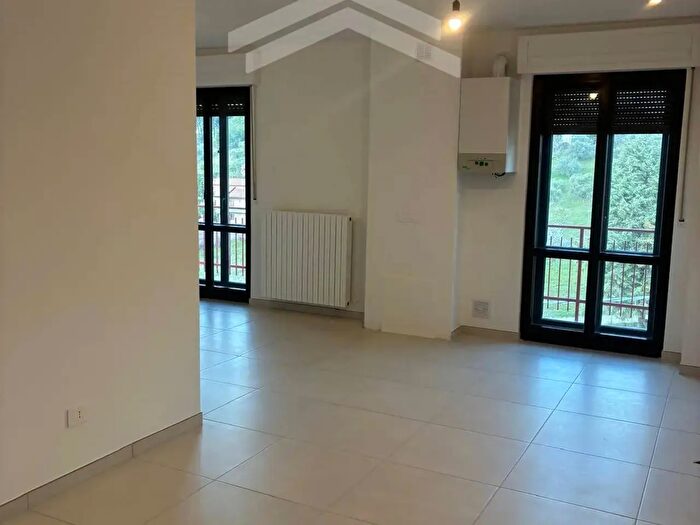 Appartamento quadrilocale in vendita in Via Giardino, Toro