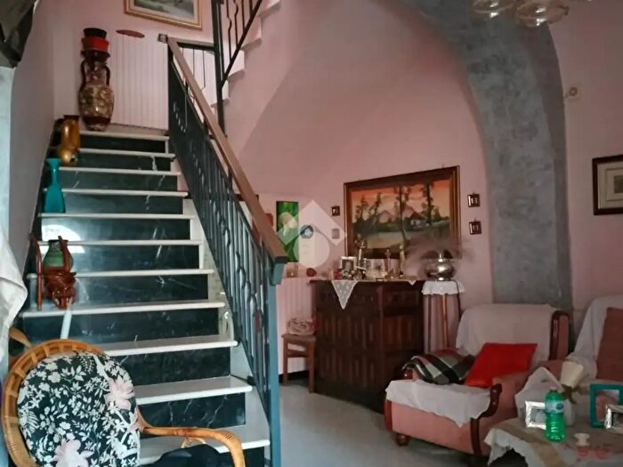 Casa con 5 locali in vendita in Sannicandro Di Bari