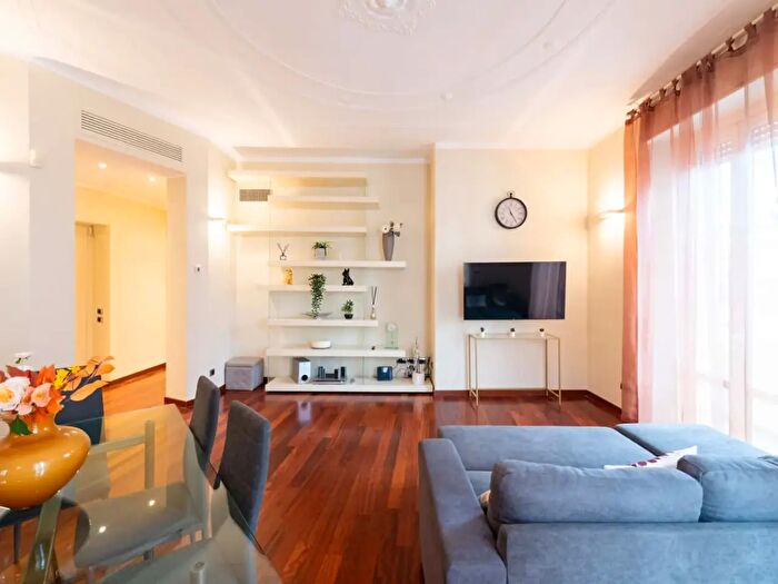 Appartamento in affitto in Via Bronzino, Milano