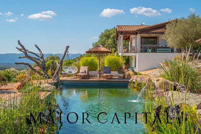 Casa con 8 locali in vendita in Ss, Telti