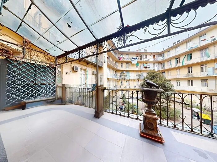 Appartamento con 6 locali in vendita in Corso Regina Margherita, Torino