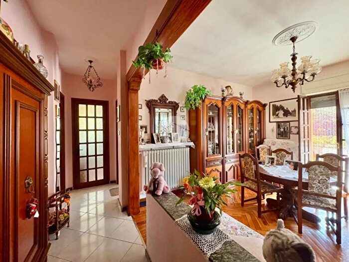 Appartamento con 5 locali in vendita in Frazione Colombaro, Lanzo Torinese